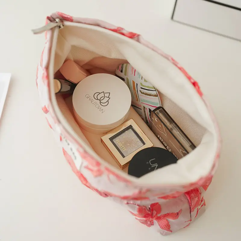 New red maple leaf women's makeup bag, portable large-capacity storage bag, travel toiletry bag, double-layer canvas inner bag