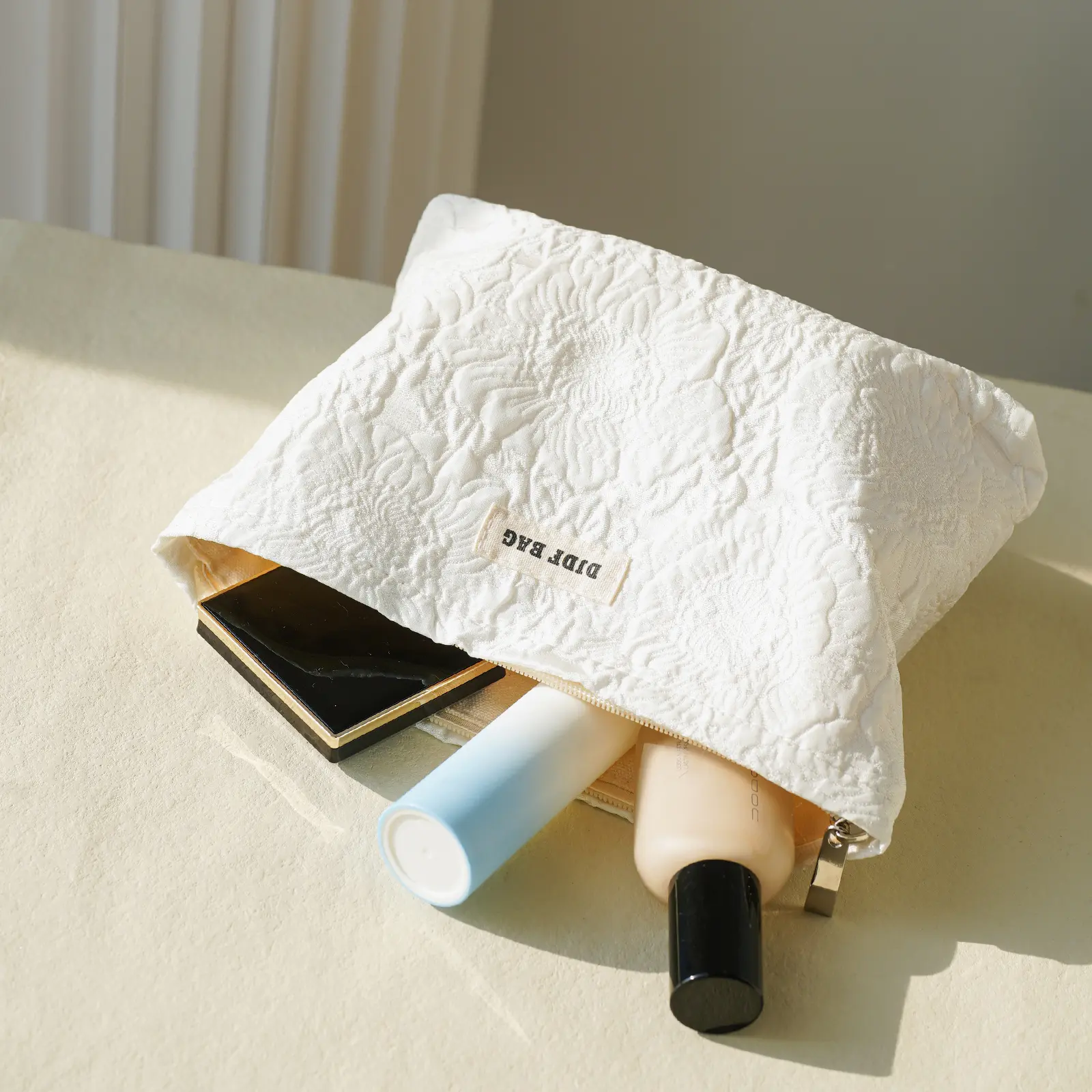 Women's Makeup Bag White Pure Rose Embossed Process Large Capacity Lipstick Mobile Phone Storage Bag Premium Clutch Ins Style