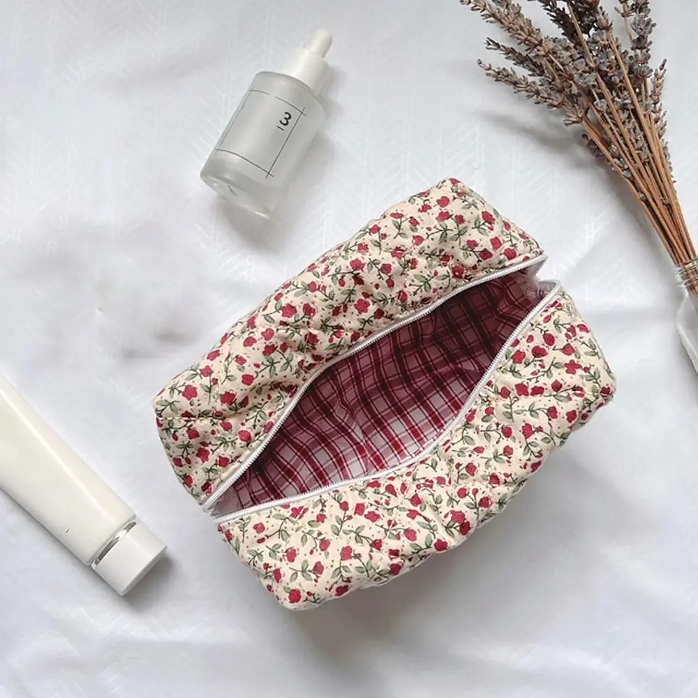 Cosmetic Bag Women Floral Makeup Case Organizer Korean Flower Printed Women Cosmetic Pouch Travel Toiletry Bag Beauty Case