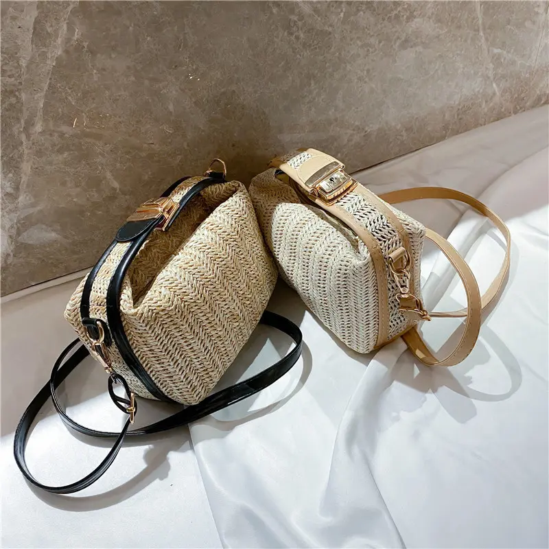 Simple Crossbody Bag Large Capacity Straw Handbag Woven Lightweight Shoulder Bag For Outdoor Beach Shopping