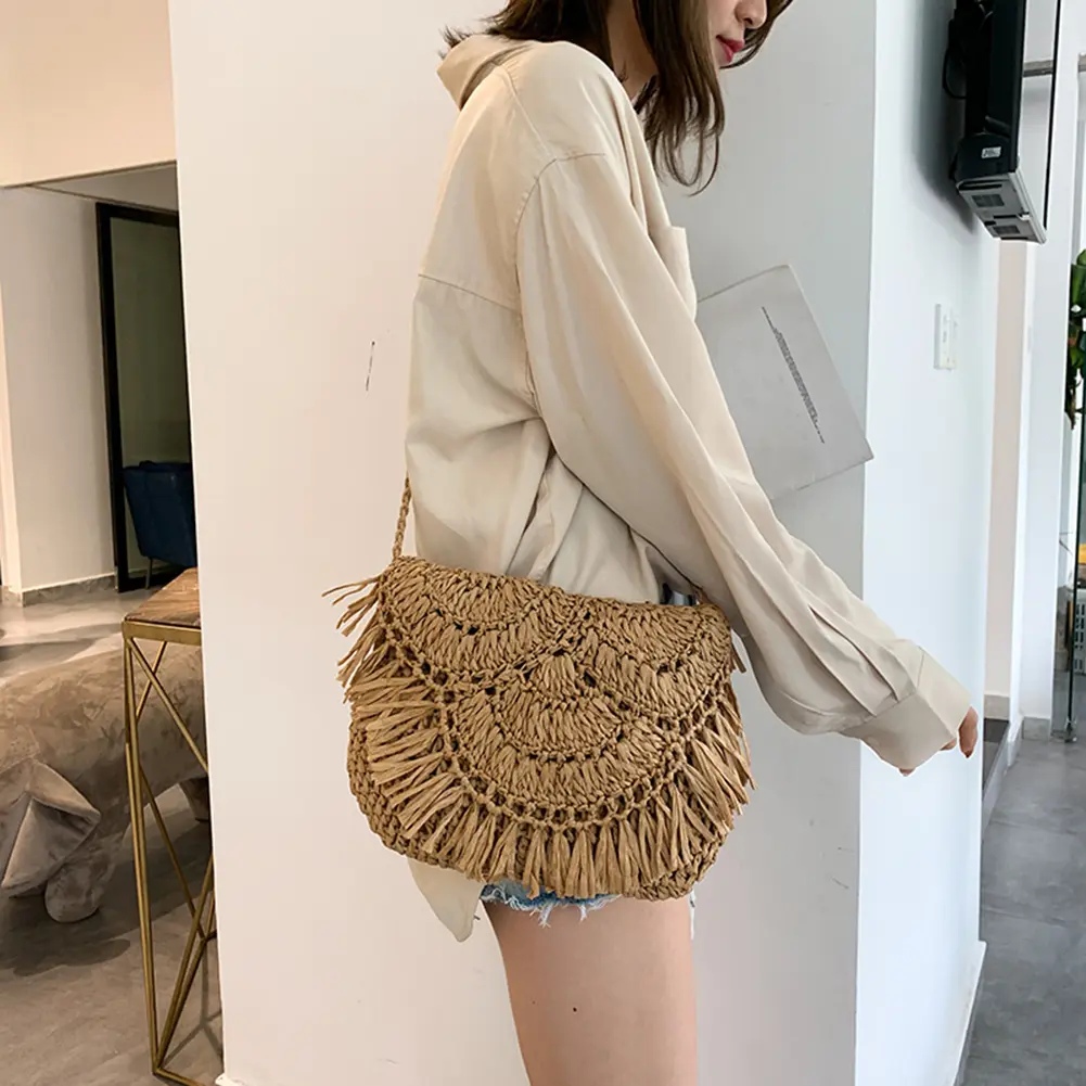 Fashion Exquisite Shopping Bag Straw Rattan Weave Shoulder Crossbody Bags Ladies Beach Tassels Handbag Purse