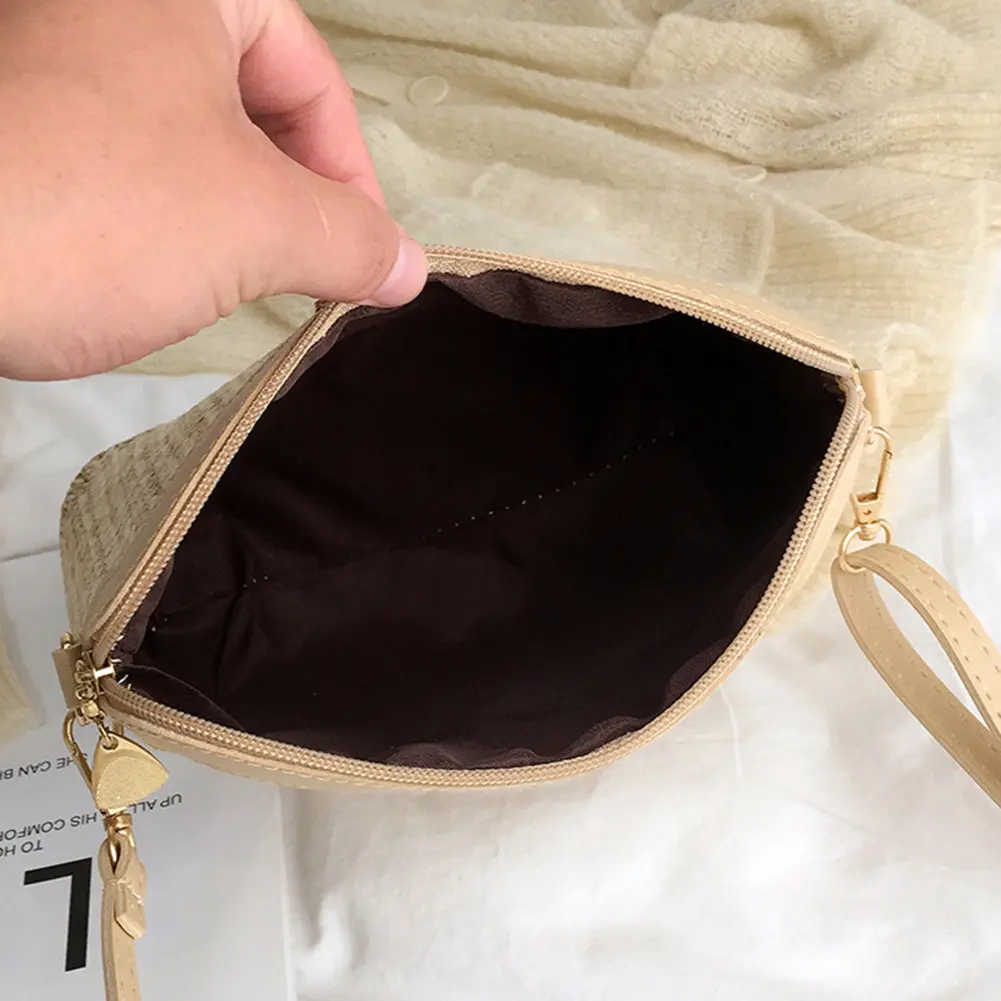 Women Summer Straw Messenger Bags Woven Shoulder Bag Designer Crossbody Pouch Handmade Rattan Beach Travel Bag