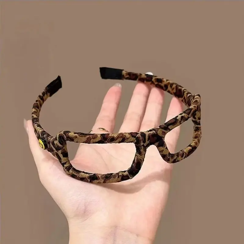 Korean version of high-end feel,eopard print wrapped clothglasses headband,women's 2025 new fashionable bangs versatile headband