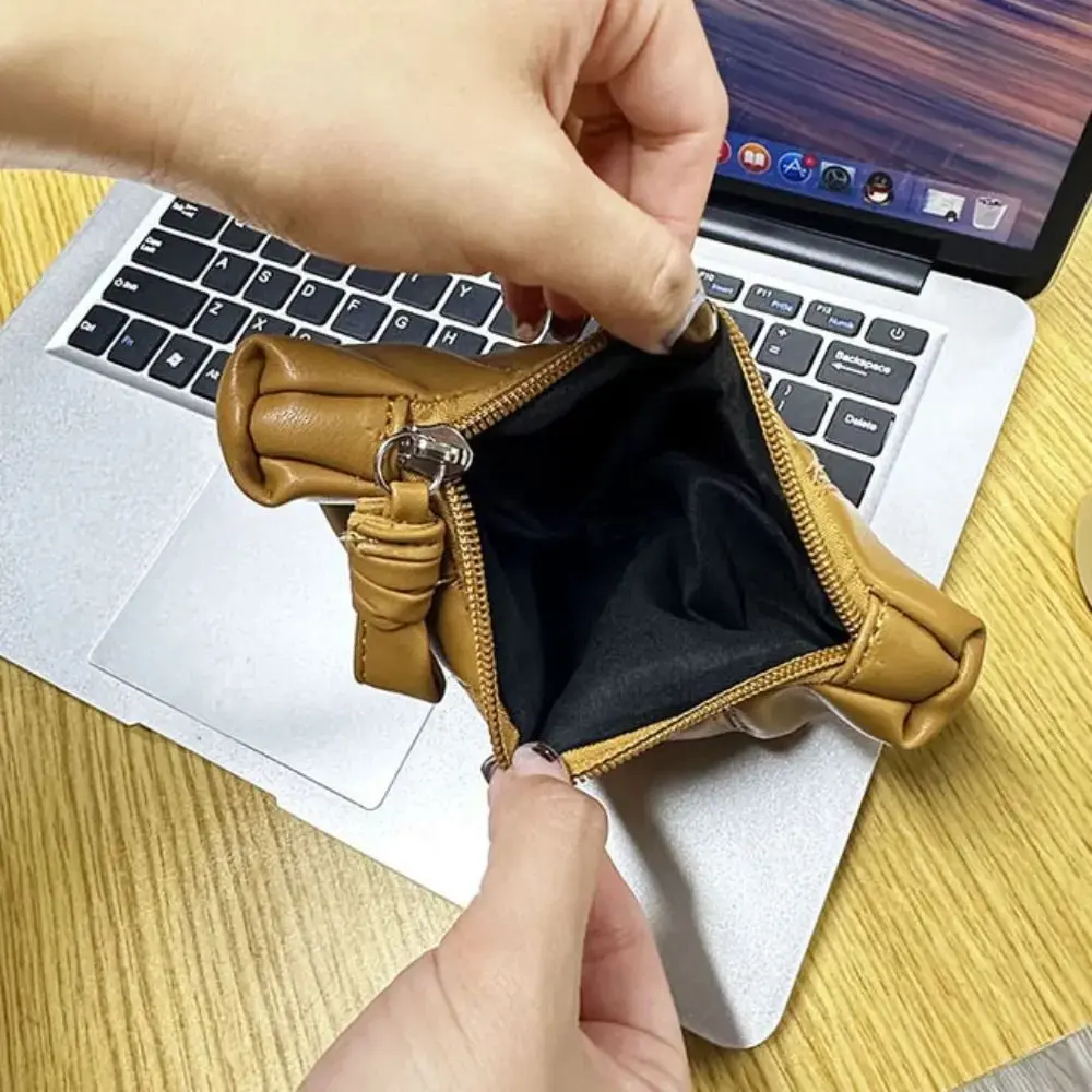 French ins Croissant Zipper Wallet Large Capacity Handbag Korean Fashion Texture Coin Purse Portable Makeup Lipstick Bag