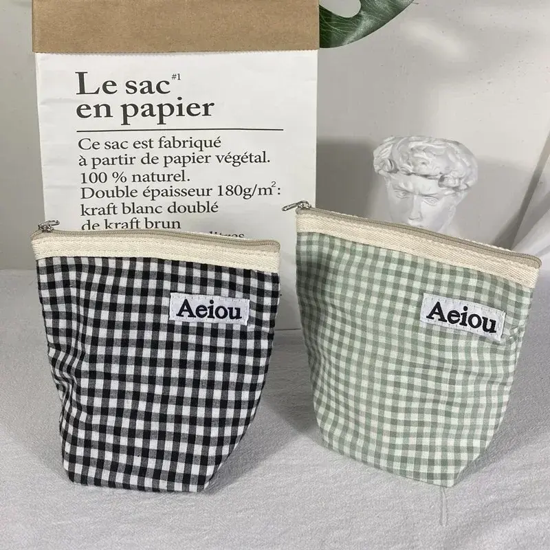 Fashion Canvas Makeup Bag for Women Cosmetic Bag Makeup Pouch Plaid Make Up Bags Lipstick Eyeshadow Eyeliner Case Coin Purse