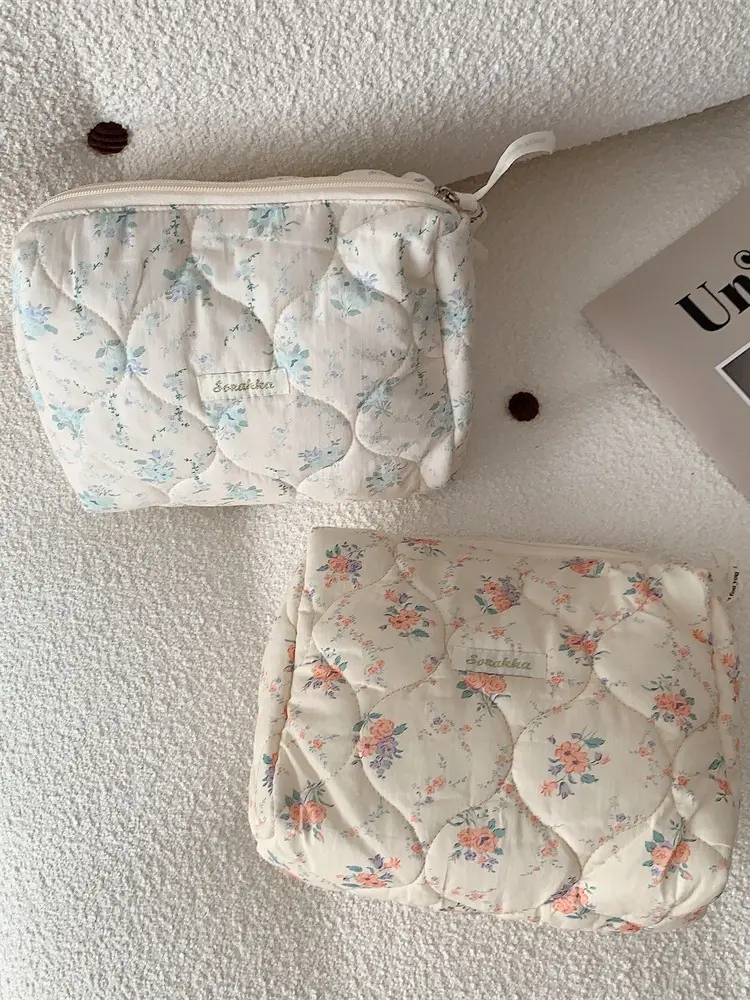 Cute Flower Women's Soft Cosmetic Bag Portable Large Capacity Ladies Makeup Case Travel Storage Bag Female Clutch Purse Handbags