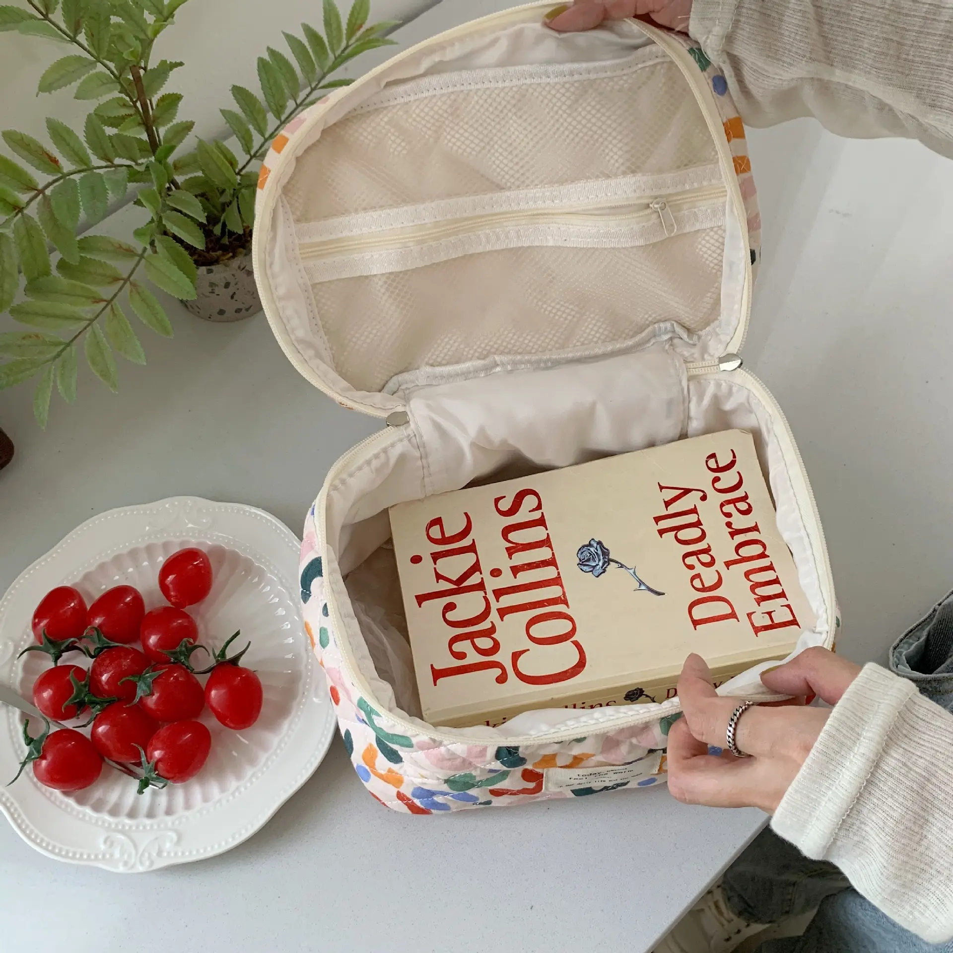 Cute Quilting Cotton Makeup Bag Women Zipper Cosmetic Organizer Travel Essentials Pouch Handbag Box Shape Ladies Toiletry Case