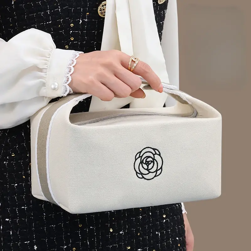 New Women's Portable Large Capacity Women's Simple Cosmetics Storage Bag Makeup Bag Washing Bag Travel Bag