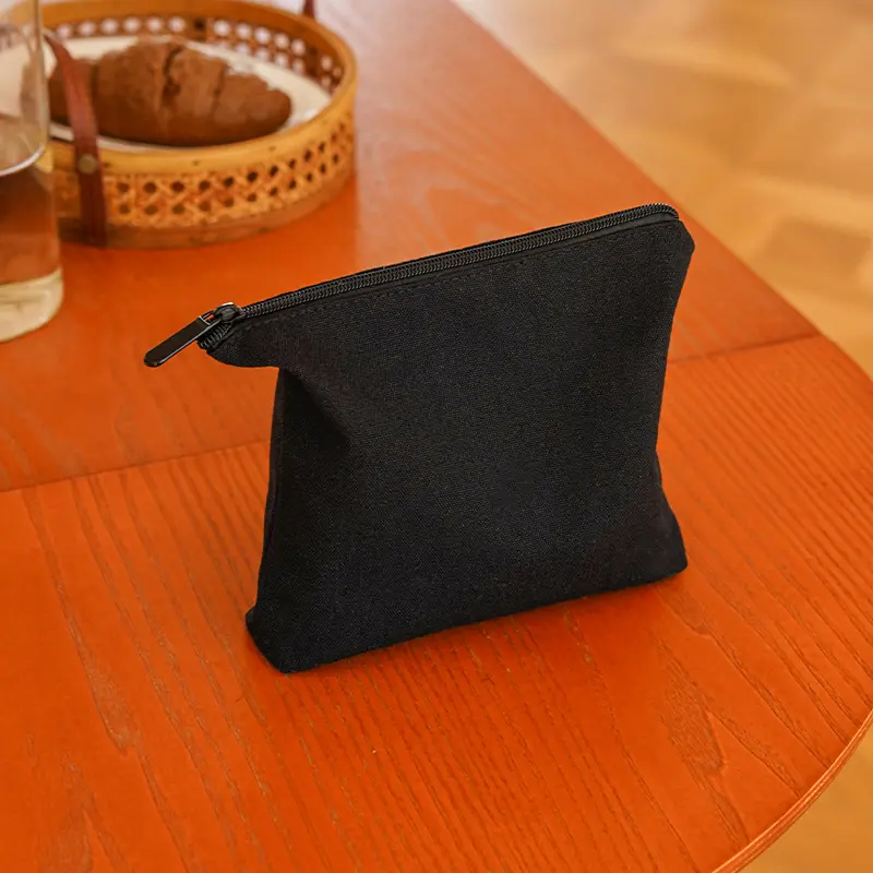 Pure Black Makeup Bag Women's Portable Cosmetic Lipstick Storage Bag Zipper Single Layer Canvas Bag Commuter Toiletry Bag Ins