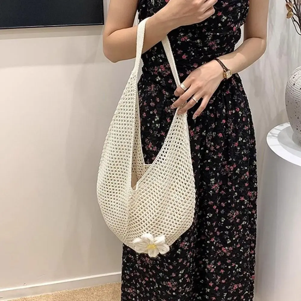 Bohemian Style Straw Wicker Woven Bags Large Capacity Fashion Shoulder Crossbody Bag Messenger Bag Ladies Women Girls Gift