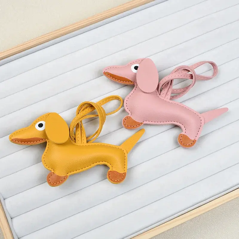 Classic Cute Leather Puppy Dog Keychain Pendant Lovely Dachshund Bag Charm Phone Pendant Trinket Key Ring Accessories