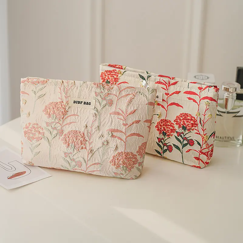 Pink Bouquet Women's Makeup Bag Portable Lipstick Air Cushion Cosmetics And Other Storage Bags High-quality Travel Toiletry Bag