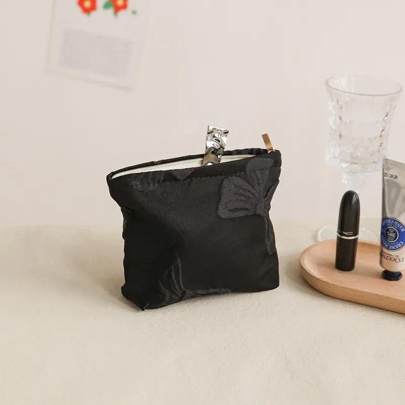 Black Bow Women's Makeup Bag Portable Compact Cosmetic Lipstick Storage Bag Commuter Clutch Bag Zipper Design Coin Purse Ins