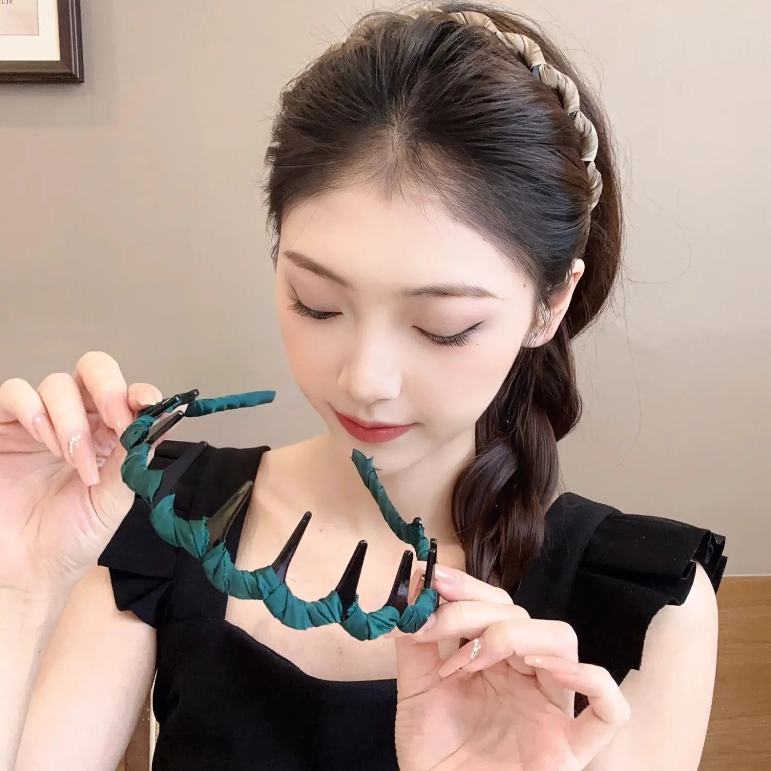 Korean Bangs Broken Hair Teethed Non-slip U Shape Hair Hoops Hairbands For Women Girls Sweet Headband Fashion Hair Accessories