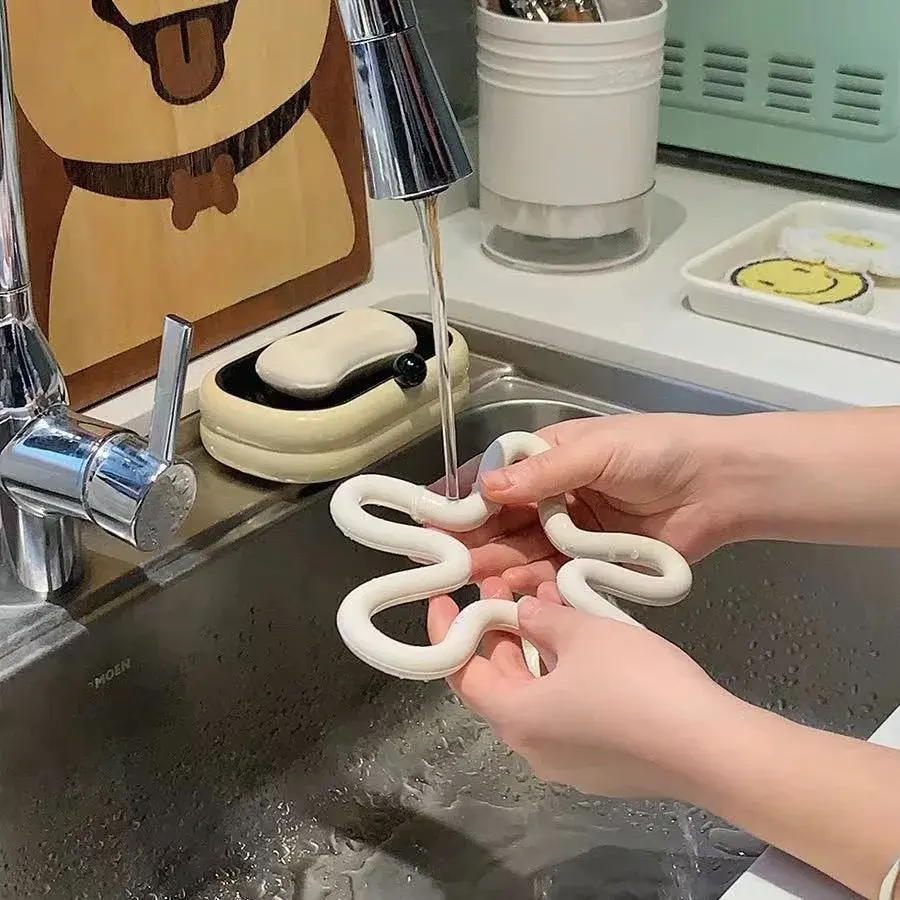 Geometrical Heat Resistant Silicone Mat Drink Cup Coasters Non-slip Pot Holder Table Placemat Kitchen Accessories Coasters Pads