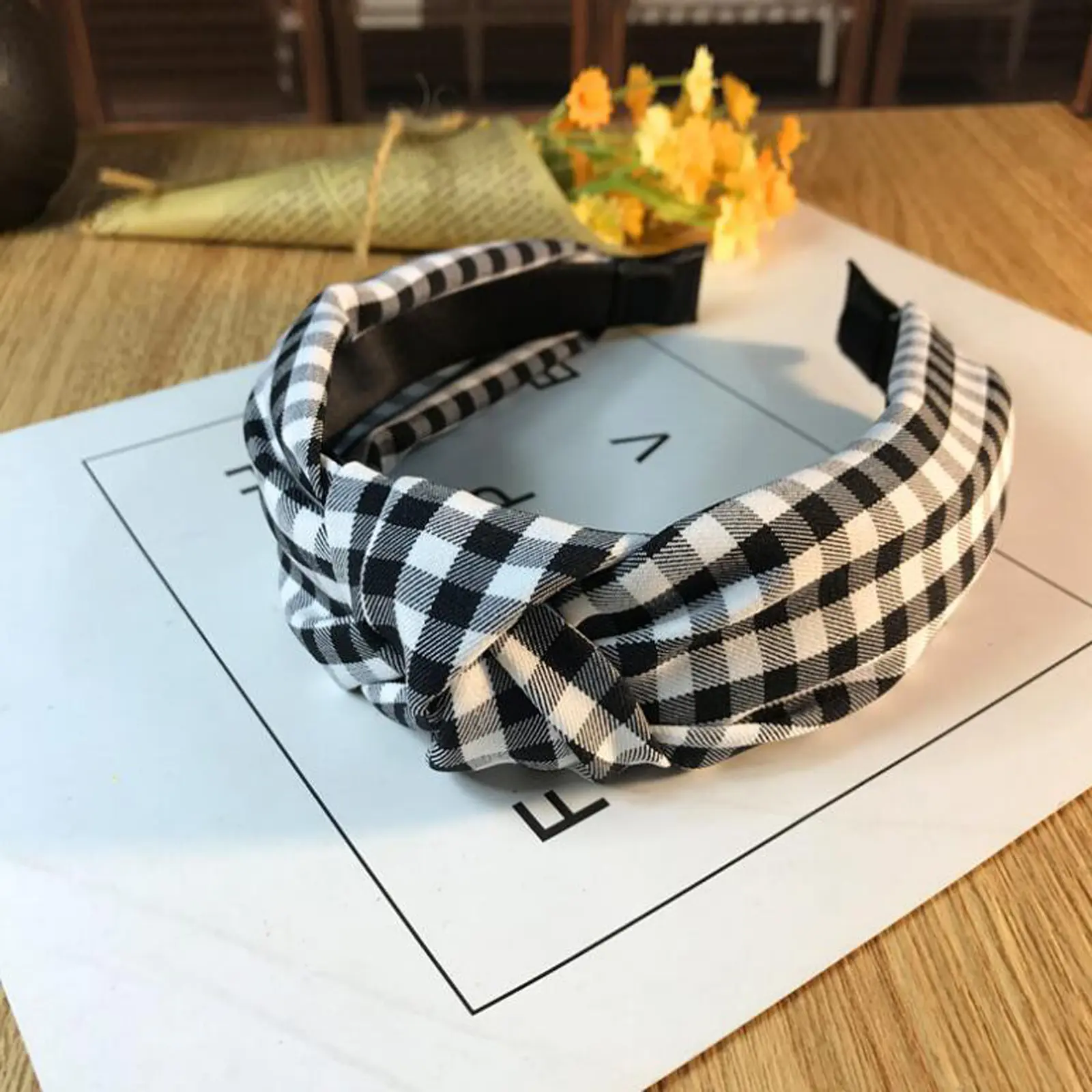 New Fashion Women Hairband Classic Lattice Headband Adult Warm Hair Band Center Knot Headwear Turban Hair Accessories