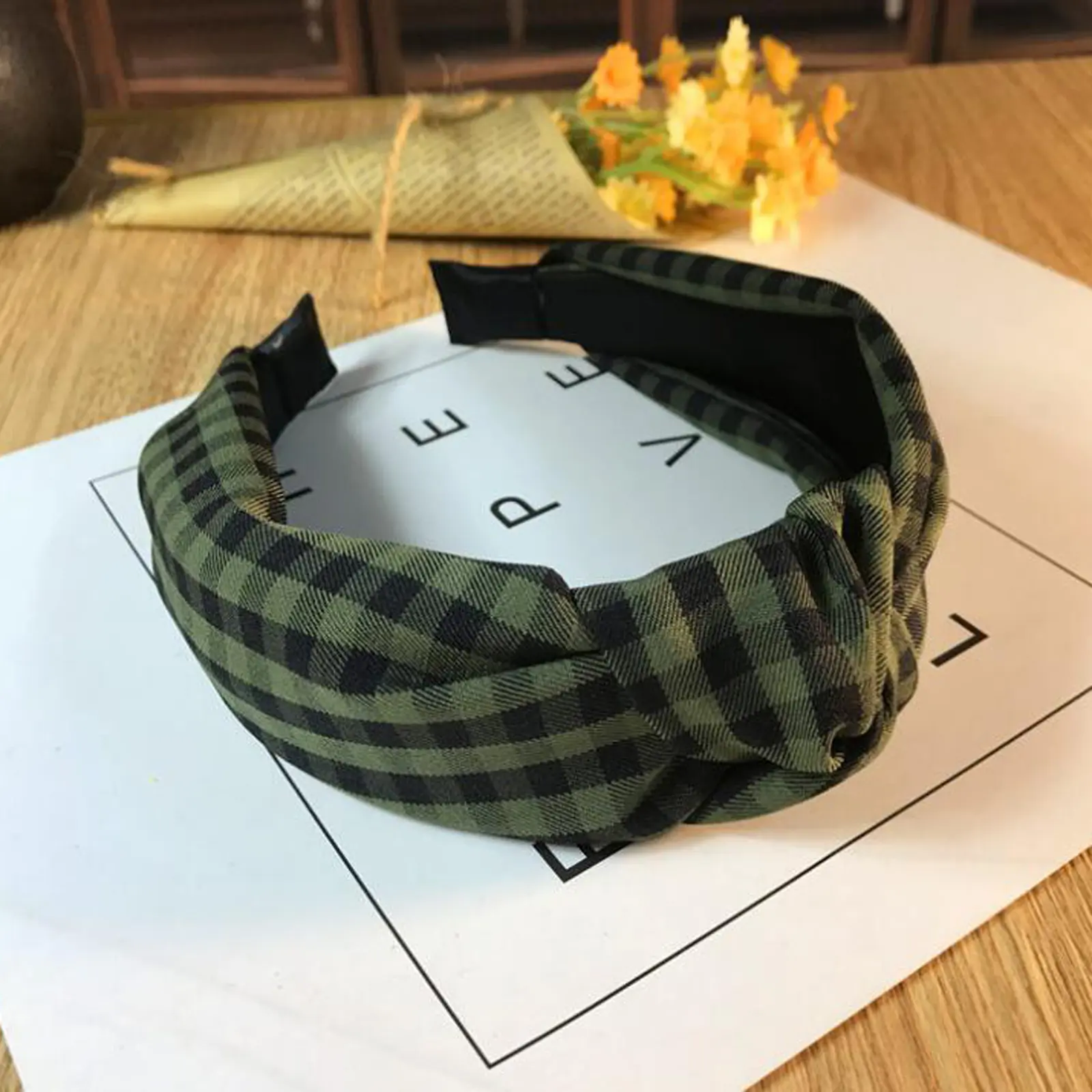 New Fashion Women Hairband Classic Lattice Headband Adult Warm Hair Band Center Knot Headwear Turban Hair Accessories