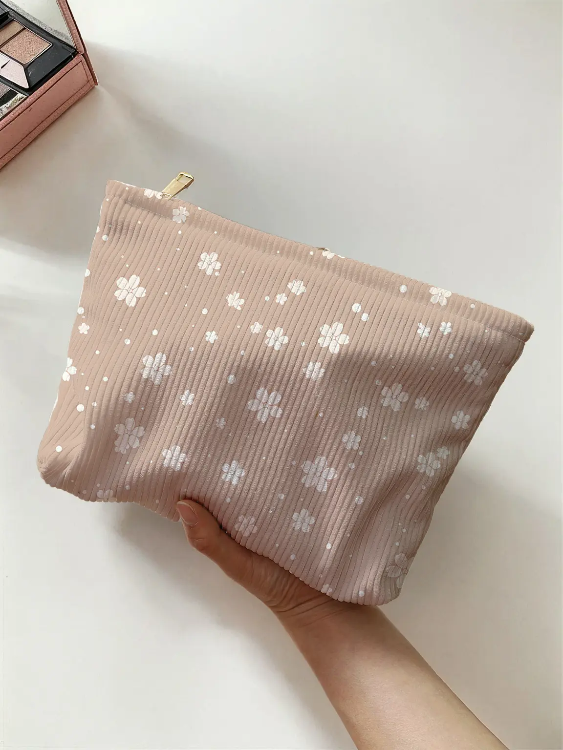 1pc，Floral patterned corduroy zipper makeup bag, lightweight and multifunctional makeup storage bag