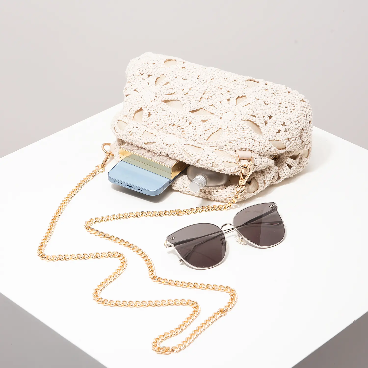 Pattern Hollow Woven Crossbody Bag，Bohemia Straw Beach Bag ，Crochel Set，Premium Style ，Travel Must Haves，Clutch Bag for Women