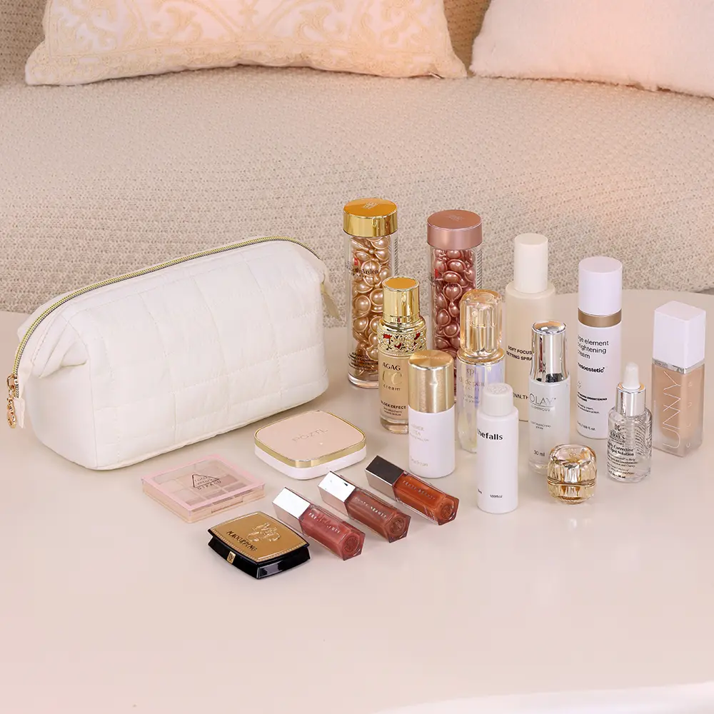 Quilted Women's Makeup Cosmetic Bag Organizer Wide Opening Pocket Travel Essential Toiletries Accessories Brush Toiletry Bag