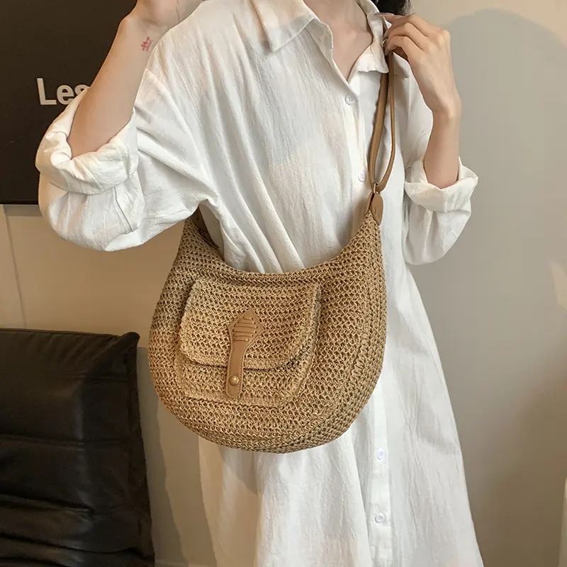 Fashionable Retro Large Capacity Woven Bag Beach Vacation Beachside Straw Single Shoulder Slant Crossbody Bag