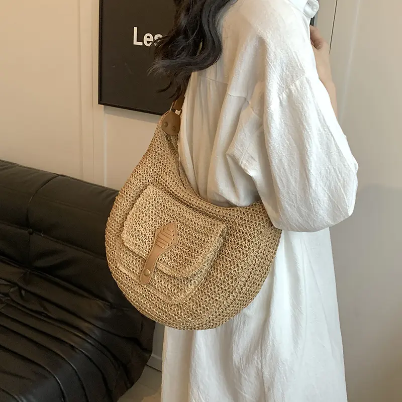 Fashionable Retro Large Capacity Woven Bag Beach Vacation Beachside Straw Single Shoulder Slant Crossbody Bag
