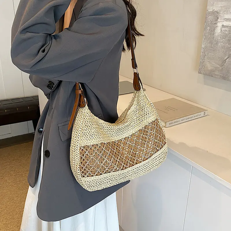 Summer beach vacation beach bag, large capacity woven bag, women's new casual versatile single shoulder crossbody bag