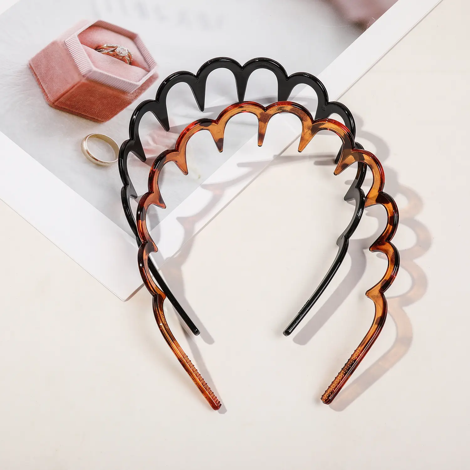 3PCS Headbands Non Slip Fashion Plastic Headbands with Teeth Loop Hair Accessory for Women Men Teen Girls Hair Decorations