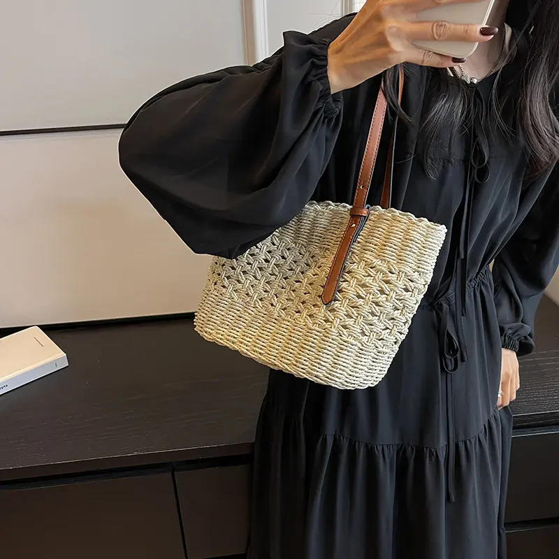 Designer Casual Rattan Wicker Tote Bag Large Capacity Woven Women's Summer Beach Straw Handbag Lady Travel Big Basket