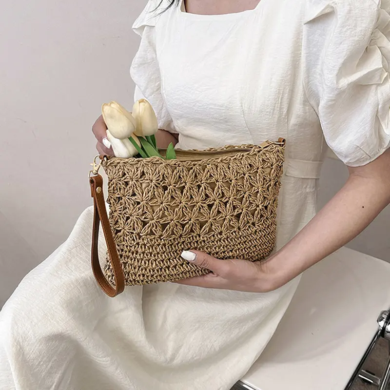 Straw Crossbody Bags for Women Summer Woven Shoulder Bag Purse Raffia Beach Wristlet Crochet Handbag Purse for Women
