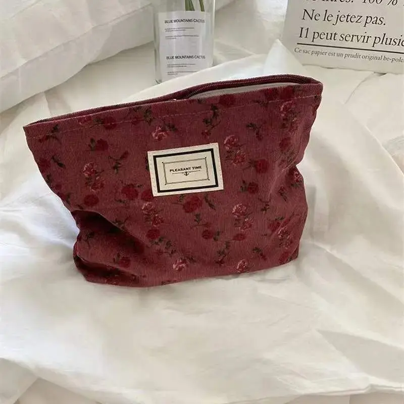 Corduroy Retro Leopard Pattern Makeup Bag Lipstick Hand in Hand with Bag Carry Washing and Storage Bag for Women