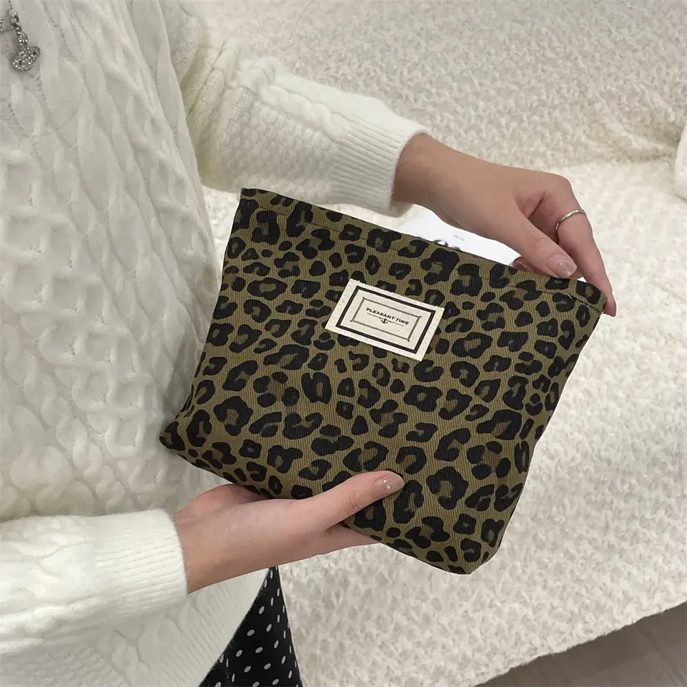 Fashion Leopard Print Women's Cosmetic Bags Portable Simple Ladies Makeup Case Handbags Outdoor Travel Female Wash Storage Bag