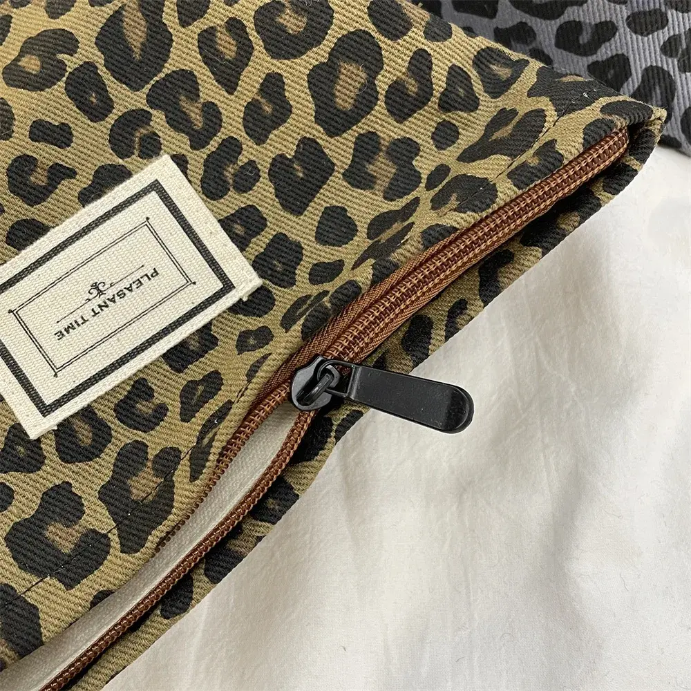 Fashion Leopard Print Women's Cosmetic Bags Portable Simple Ladies Makeup Case Handbags Outdoor Travel Female Wash Storage Bag