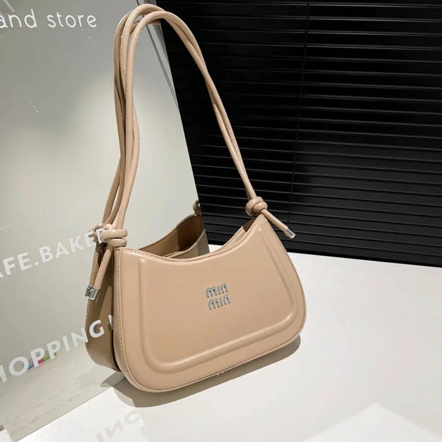 Korean style fashion niche women's crescent bag 2025 autumn new handbag, high-end multifunctional crossbody bag shoulder bag