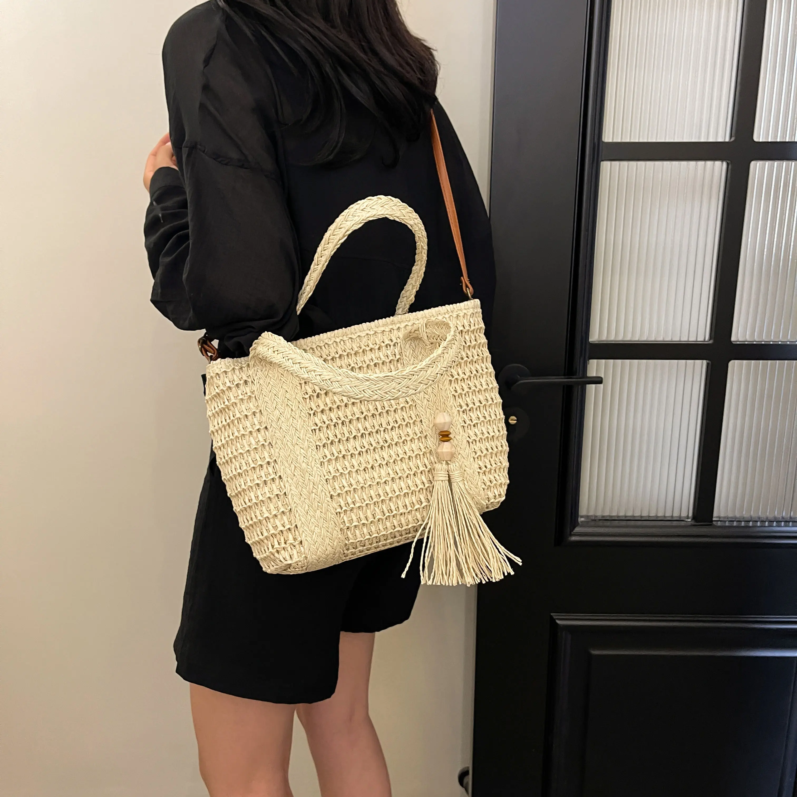New Fashionable Straw Women's Bag, Elegant and Trendyy Satchel Shoulder Bag, Women's Versatile Shopping, Vacation, Travel, Western Style Straw Women's Bag
