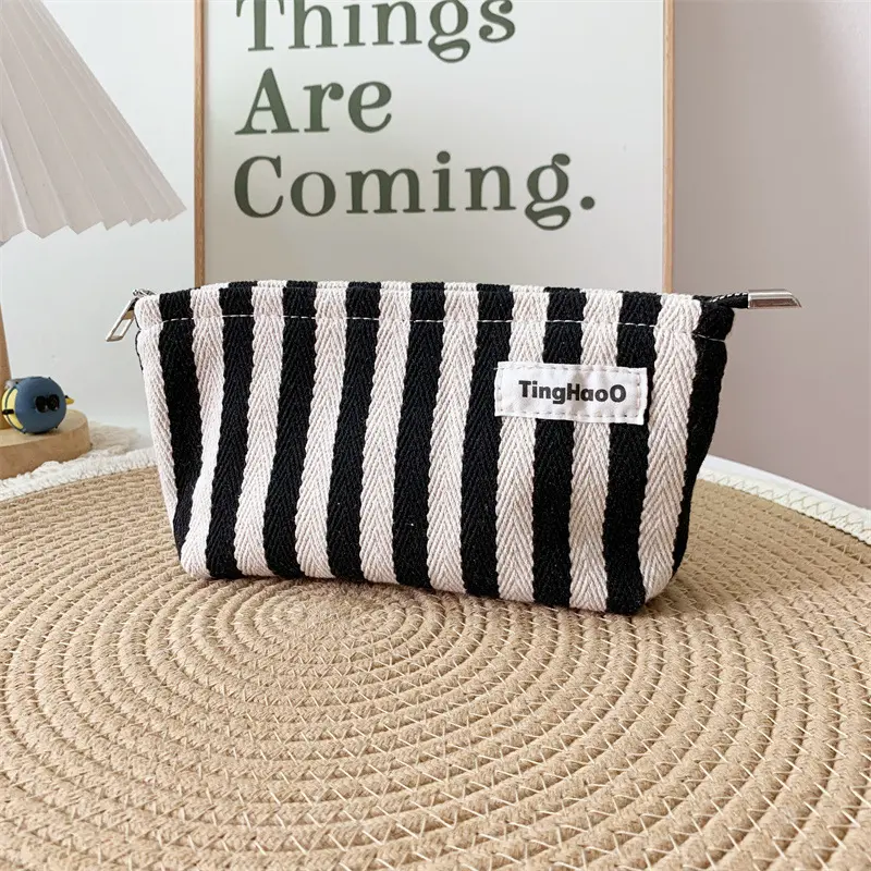 Fabric Makeup Bag Large Capacity Striped Portable Carry-On Bag Zipper Small Square Bag Simple And Versatile