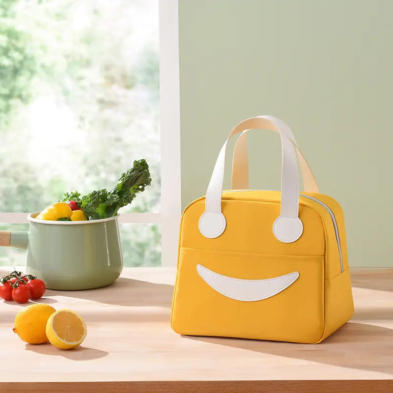 Smile Tote Thermal Student Portable Lunch Bag Waterproof Portable Insulated Cooler Bag Outdoor Picnic Bento Lunch Bag for Food