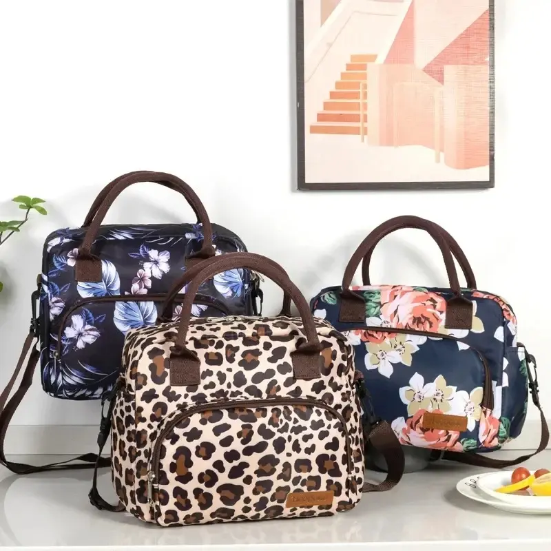 Oxford Cloth Thermal Bag Portable Large Capacity Cross-body Portable Lunch Box Bag Cooler Bag  Lunch Bags for Women kids