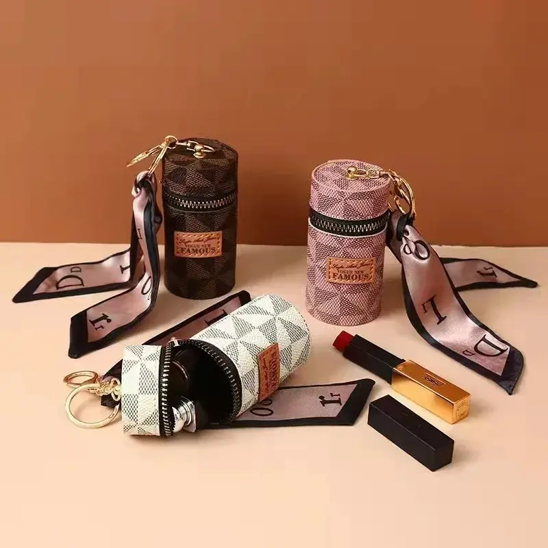 Mini Coin Purse Lipstick Pack European and American Presbyopic Fashion New Small Handbag Pendant Earphone Bag Keychain Bag