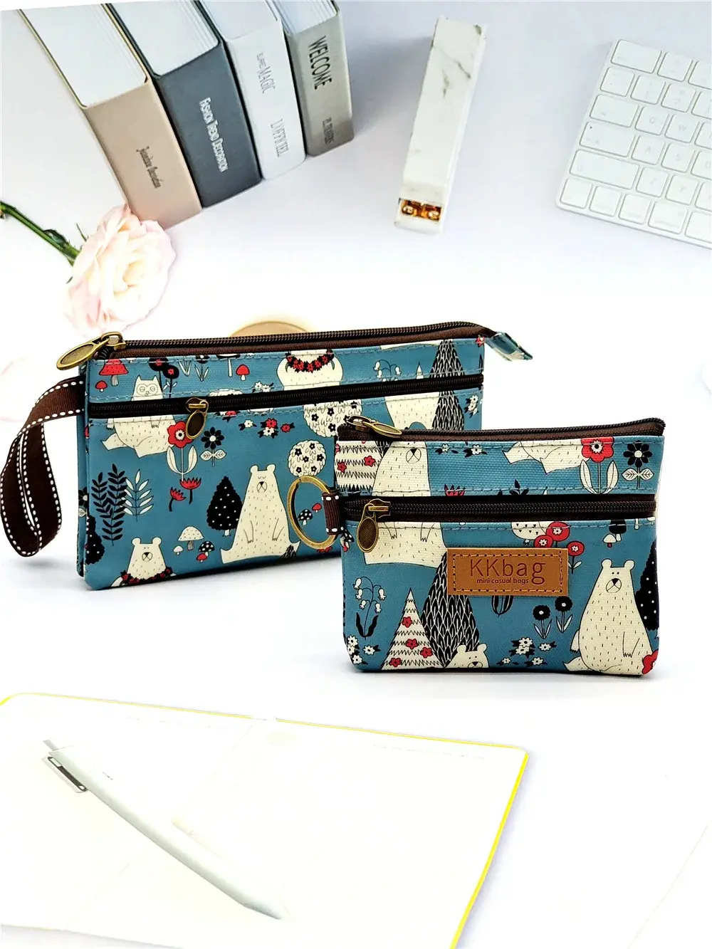 Women Polyester Cartoon Print Keychain Wallet Small Card Organizer Key Pouch Ladies Money Bag Coin Purse for Children Girls Boys
