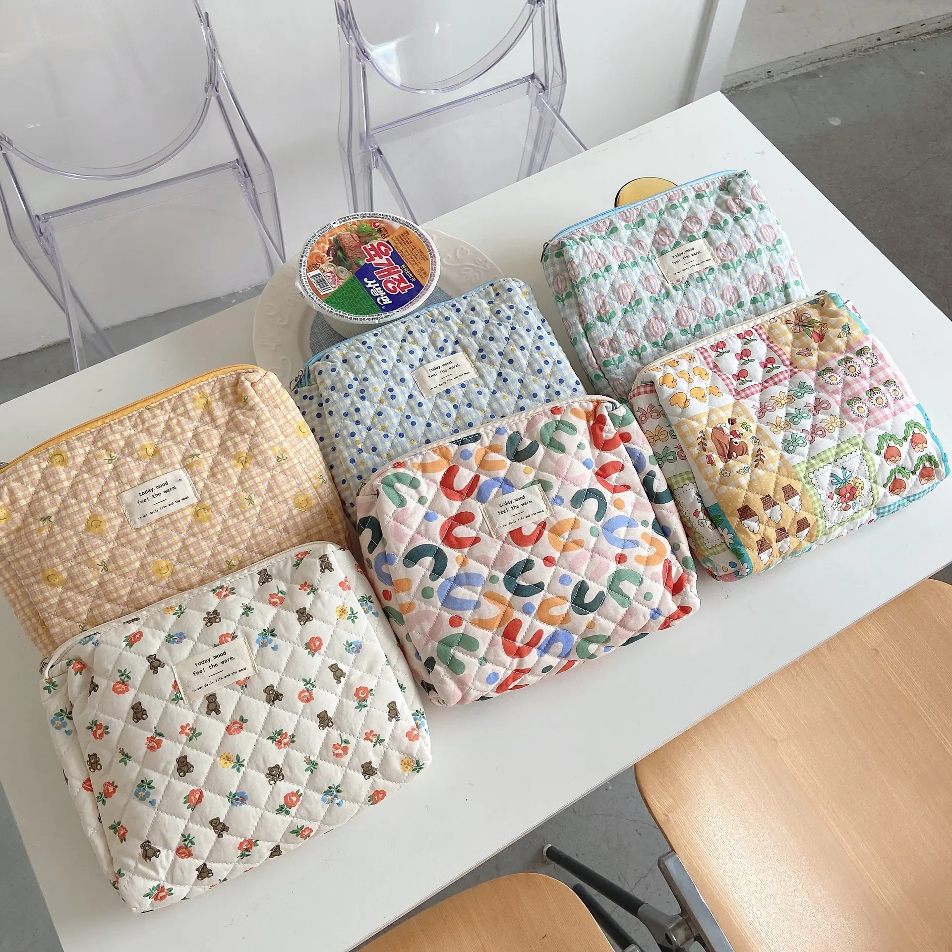 Korean Quilted Flower Makeup Bag Women Portable Toilet Bag Female Nappy Handbags Diaper Floral Organizer Storage Cosmetics Pouch