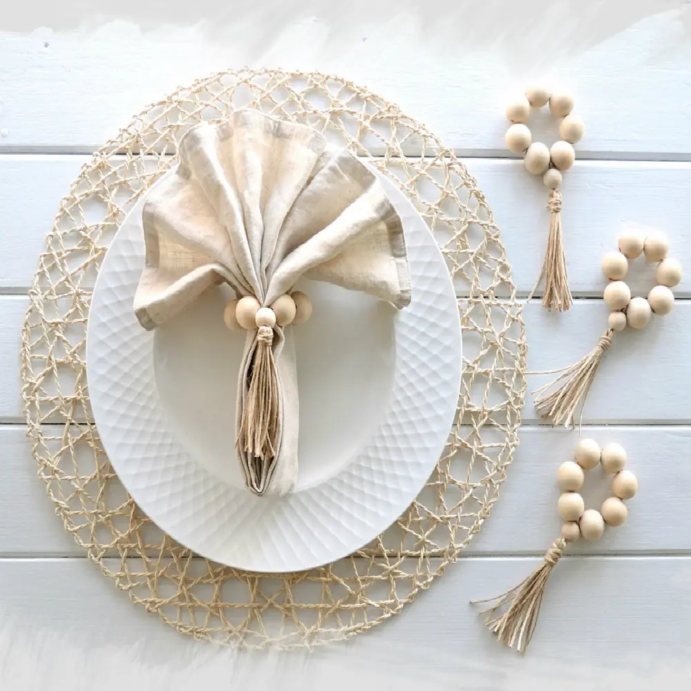 Natural Wood Beads Table Art Napkin Rings Setting with Jute Tassels Designed Serving Dinner Cloth Holders Wedding Party Kitchen