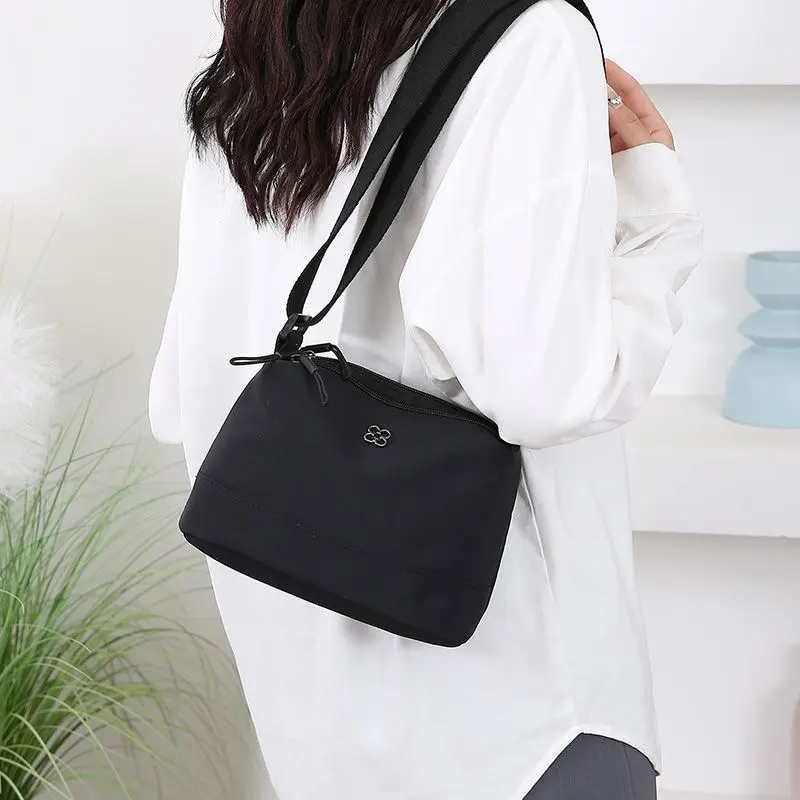 Newest Soft Nylon Cloth Women Shoulder Bag Multiple Pockets Casual Style Handbag Solid Color Crossbody Bags Girls