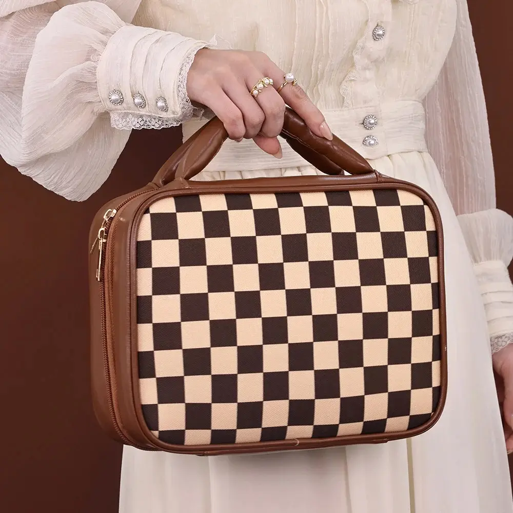 Luxury Checkered Cosmetic Bag For Women Large Capacity Waterproof Makeup Toiletry Bag Brown Melard Travel Wash Storage Bag