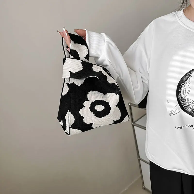 Japanese Art Canvas Handbag Large Capacity Geometric Pattern Shoulder Bag Women's Trendy Versatile Casual Knot Purse & Wrist Bag