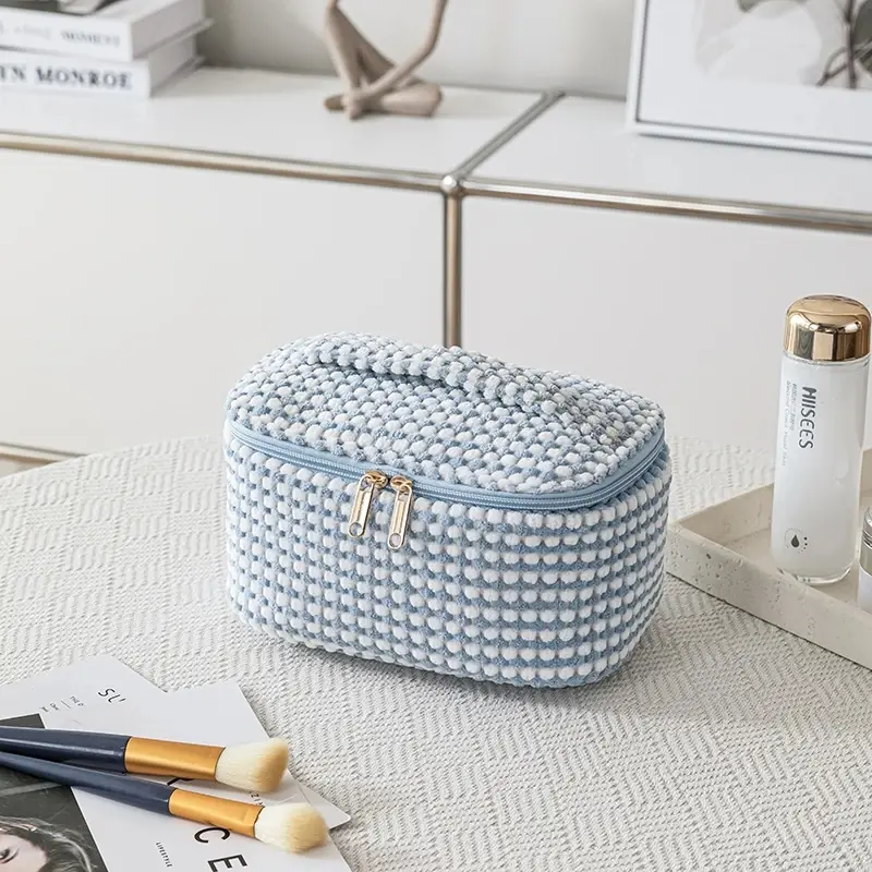 Women's Plush Make Up Bags Plaid Zipper Cosmetic Bag Case Portable Cosmetic Organizer Storage Pouch