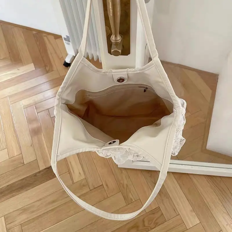 New Summer Casual Vacation Backpack Large Capacity Lace Shoulder Tote Bag Hollow Beach Bag with Ethereal Design