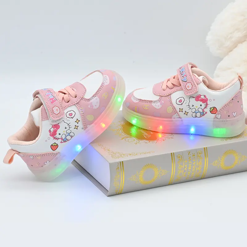 Sanrio Children's Led Light Shoes Fashion Hello Kitty Girls Sneakers Cute Cartton Casual Shoes Breathable Kids Sport Shoes