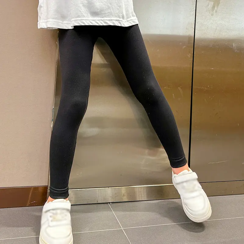 Girls four seasons black elastic basic leggings comfortable thin elastic waist pants casual Joker pantyhose pants.