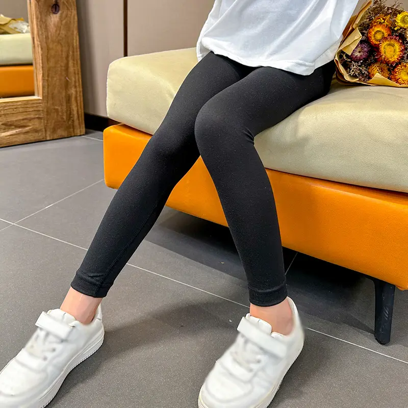 Girls four seasons black elastic basic leggings comfortable thin elastic waist pants casual Joker pantyhose pants.